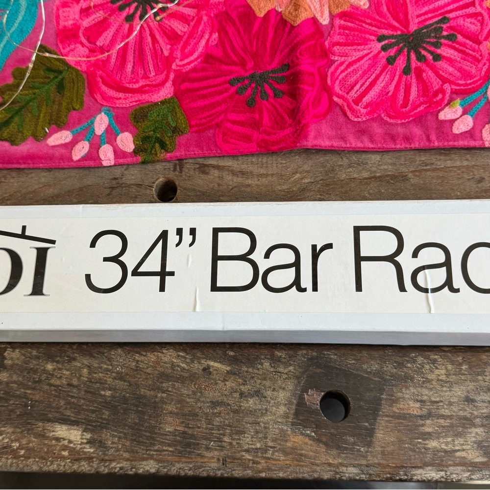 Classic 34" Bar-Style Wall-Mount Pot Rack - Picture 6 of 8